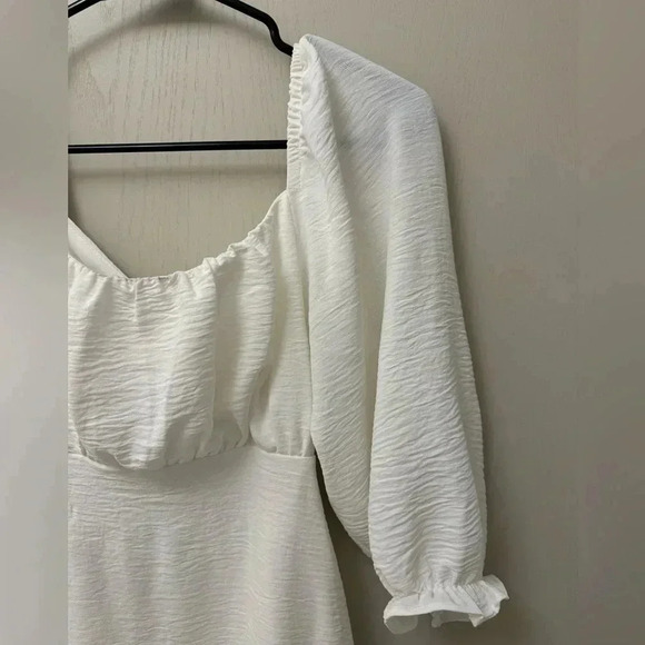 White Speechless Dress with Puff Sleeves and Tie Back Size M - Picture 9 of 11